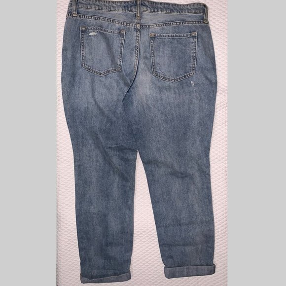 Gap Sexy Boyfriend Jeans 12/31 - Picture 2 of 3